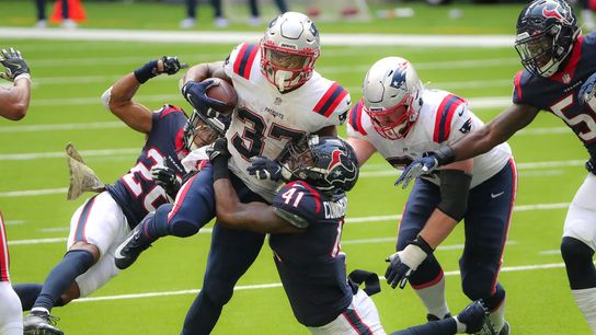 Patriots Training Camp Preview: Stevenson, Harris primed for battle of running-back supremacy taken at BSJ Headquarters (Patriots)